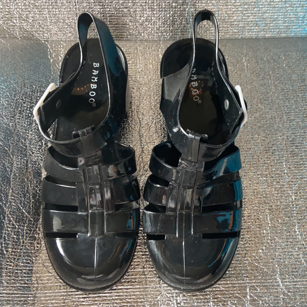 Bamboo Shoes size 6